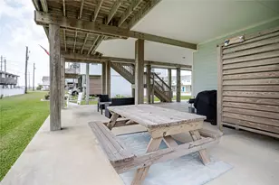 22017 Zachary Dr, Galveston, TX 77554 - Photo 28