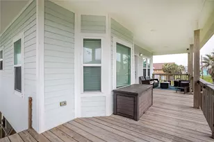 22017 Zachary Dr, Galveston, TX 77554 - Photo 6
