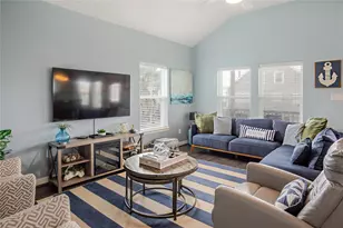 22017 Zachary Dr, Galveston, TX 77554 - Photo 10