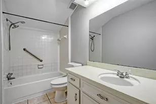 17163 Beaver Springs Dr, Houston, TX 77090 - Photo 20