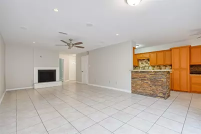 17163 Beaver Springs Drive #14, Houston, TX 77090 - Photo 2