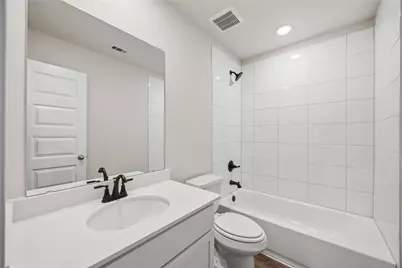 13439 Sun Cay Drive, Houston, TX 77047 - Photo 16