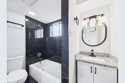 5814 Fontenelle Drive, Houston, TX 77035 - Photo 8