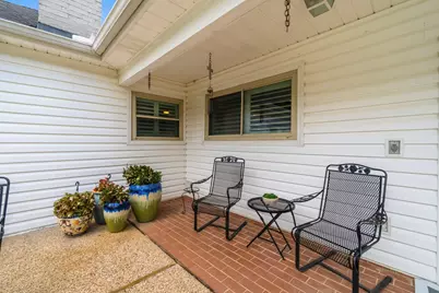 222 Laura Lane, Conroe, TX 77385 - Photo 38