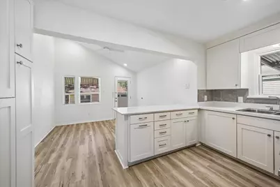 6813 Appleton Street, Houston, TX 77022 - Photo 14