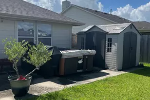2103 Ripple Bend Ln, Pearland, TX 77581 - Photo 16