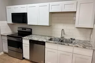 2710 Grants Lake Blvd, Sugar Land, TX 77479 - Photo 4