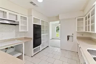 1430 N Rd, Lake Jackson, TX 77566 - Photo 8