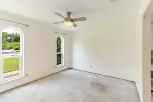 1430 N Rd, Lake Jackson, TX 77566 - Photo 4