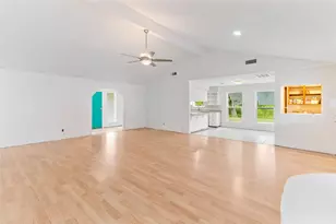 1430 N Rd, Lake Jackson, TX 77566 - Photo 18