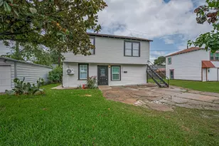 2516 Craigmont St, Houston, TX 77023 - Photo 16
