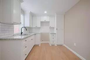 2516 Craigmont St, Houston, TX 77023 - Photo 1