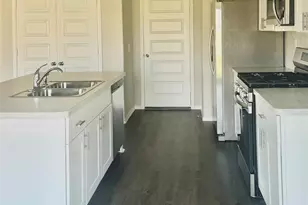 21214 Memorial Vista Dr, Houston, TX 77073 - Photo 10