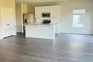 21214 Memorial Vista Dr, Houston, TX 77073 - Photo 8