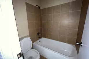 2750 Holly Hall St, Houston, TX 77054 - Photo 18