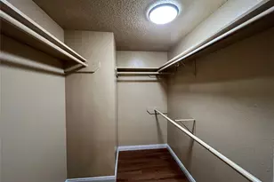 2750 Holly Hall St, Houston, TX 77054 - Photo 8