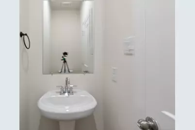 9113 Highland Northern Way, Houston, TX 77088 - Photo 32