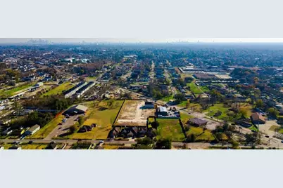 9113 Highland Northern Way, Houston, TX 77088 - Photo 44