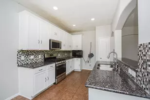 6527 Capridge Dr, Houston, TX 77048 - Photo 10