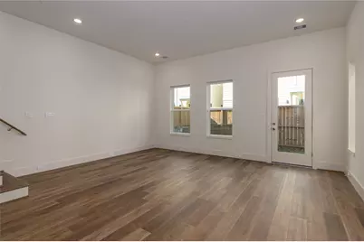 881 Rachel Street #B, Houston, TX 77091 - Photo 8