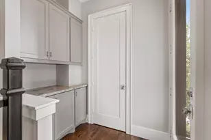 1104 W 22nd St, Houston, TX 77008 - Photo 36