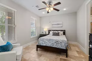1104 W 22nd St, Houston, TX 77008 - Photo 10