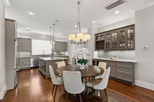 1104 W 22nd St, Houston, TX 77008 - Photo 14
