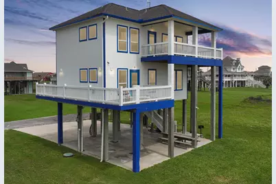 2496 Gilmore, Crystal Beach, TX 77650 - Photo 2