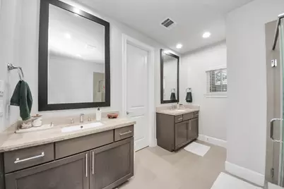 9614 Riddlewood Ln, Houston, TX 77025 - Photo 30