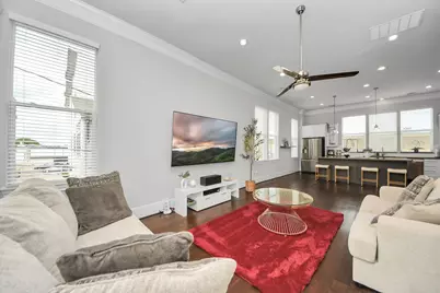 9614 Riddlewood Ln, Houston, TX 77025 - Photo 6