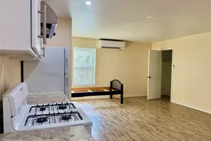 711 Hahlo St, Houston, TX 77020 - Photo 2