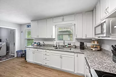 516 23rd Avenue N, Texas City, TX 77590 - Photo 8