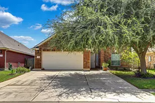 13903 Fort Nelson Dr, Houston, TX 77083 - Photo 2