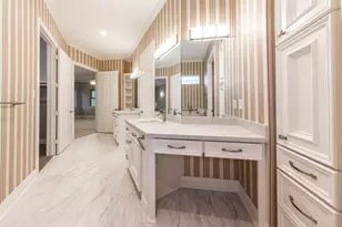 11285 Riverview Way, Houston, TX 77042 - Photo 30