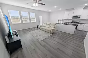 27939 Western Crk Ct, Katy, TX 77494 - Photo 2