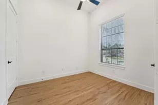 13091 Whitewater Wy, Conroe, TX 77302 - Photo 18