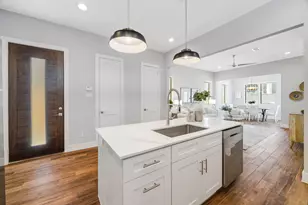 114 E 33rd St, Houston, TX 77018 - Photo 6