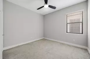 114 E 33rd St, Houston, TX 77018 - Photo 22
