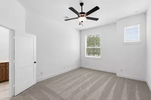 26277 E Outrider Banks Cir, Montgomery, TX 77316 - Photo 18