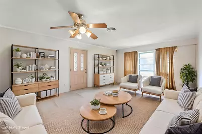 5927 Clarewood Drive, Houston, TX 77081 - Photo 2