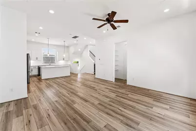 1526 Ojeman Road #A, Houston, TX 77055 - Photo 12