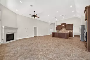 173 Pinnacle Ridge Dr, Montgomery, TX 77316 - Photo 2