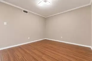 7140 S Dairy Ashford Rd, Houston, TX 77072 - Photo 8