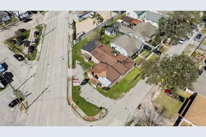 4110 N Main Street, Houston, TX 77009 - Photo 16
