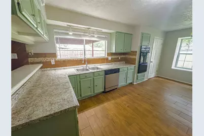 17434 Crows Nest Way, Crosby, TX 77532 - Photo 8