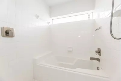 2714 Chenevert Street, Houston, TX 77004 - Photo 34