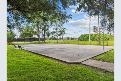 11807 Mighty Redwood Drive, Houston, TX 77059 - Photo 46