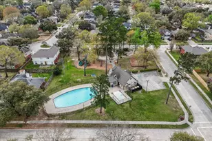 1611 Sterling Village Dr, Spring, TX 77386 - Photo 38