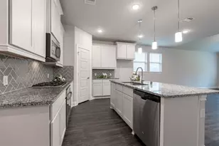 16611 Highland Country Dr, Cypress, TX 77433 - Photo 10