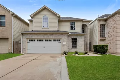 10135 W Palm Lake Drive, Houston, TX 77034 - Photo 1